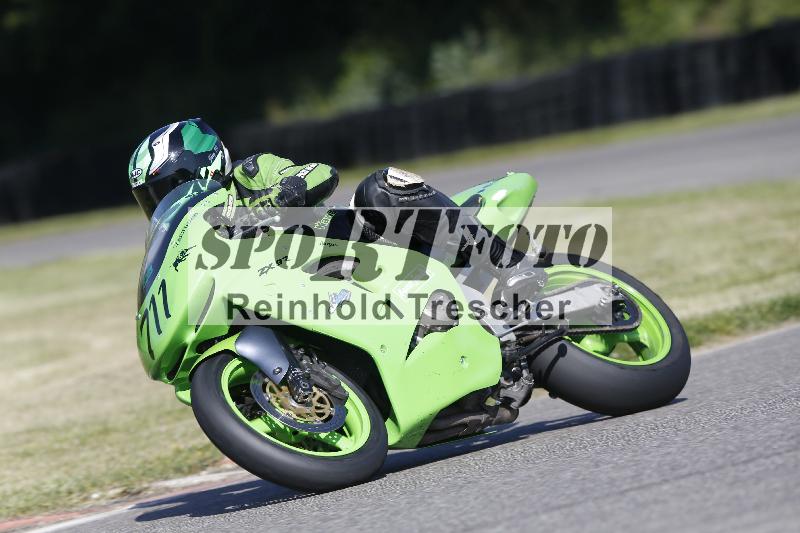 /Archiv-2025/17 17.05.2025 PROMAX ADR/Gruppe gruen/711